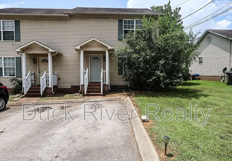 617 Wilderness Trl — Photo 1
