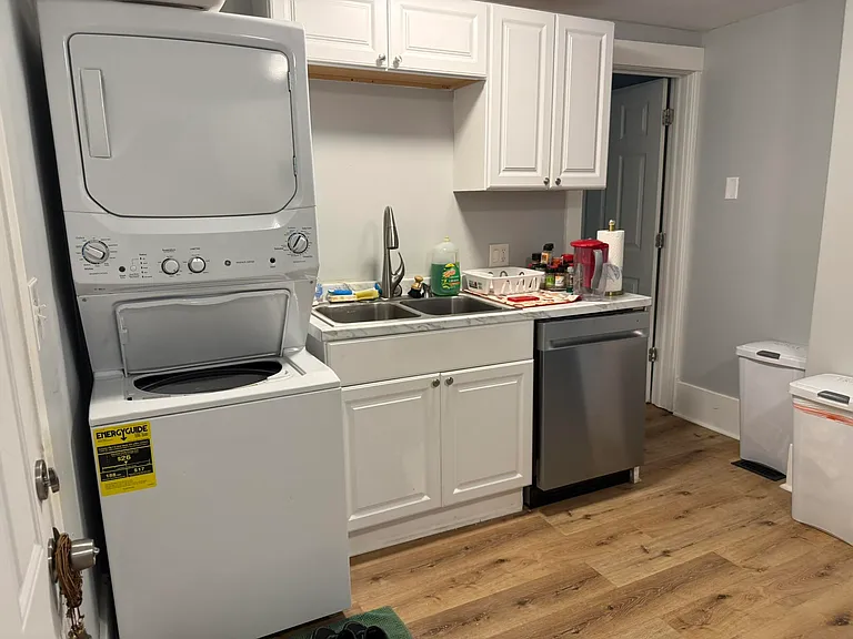 701 Washtenaw Ave #2 — Photo 9