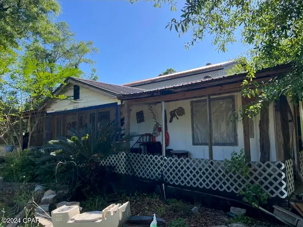 10105 Davenport Ave, Youngstown, FL 32466