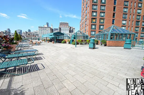 Rented by City Connections Realty | media 50