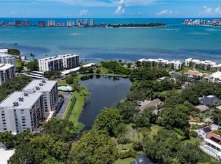 220 Belleview Blvd APT 410, Belleair, FL 33756