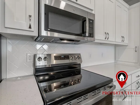 1132 Starlight Dr, Edmond, OK 73034