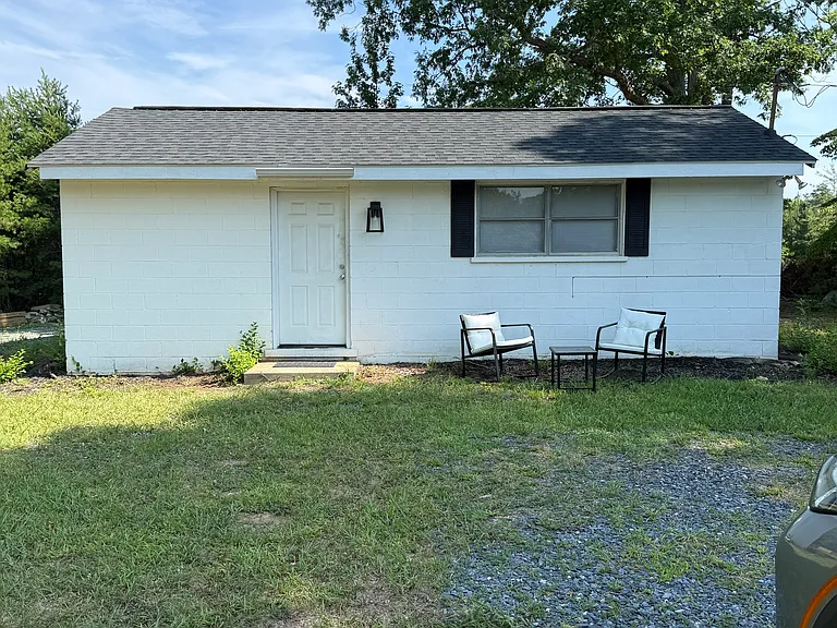 5773 Venable Rd — Photo 7