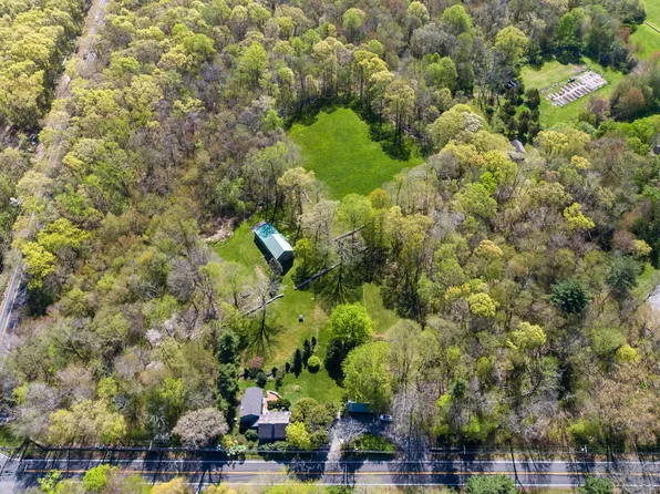 475 Route 81, Killingworth, CT 06419