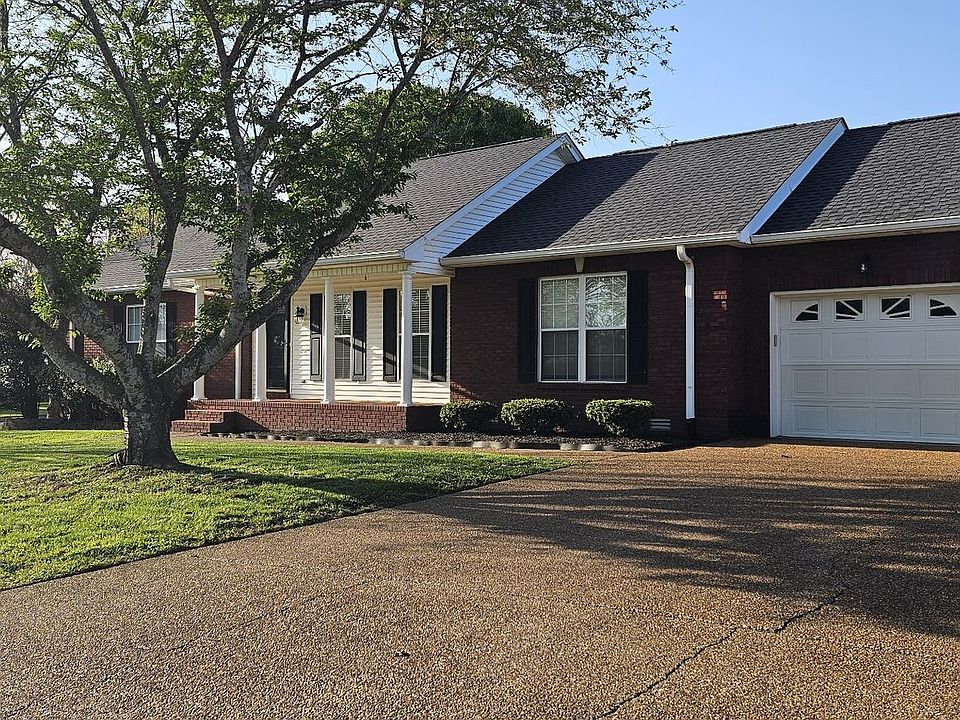 1st image of 1120 Gray Bill Dr