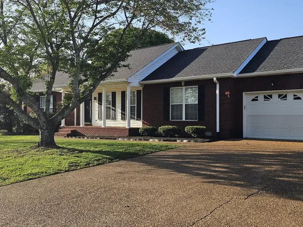 1120 Gray Bill Dr, Gallatin, TN 37066