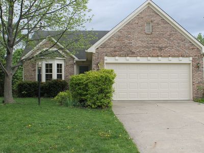 2832 Mission Hills Ln, Indianapolis, IN, 46234