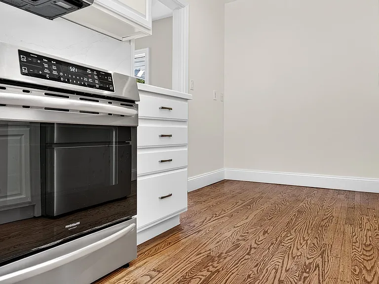 2907 Eccleston Ave — Photo 21