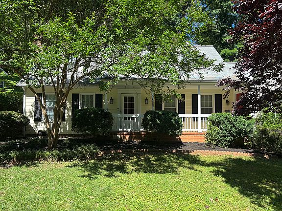 3rd image of 101 Inglewood Ct