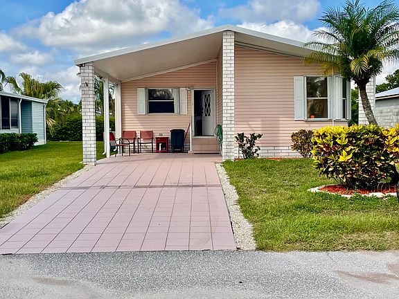 3rd image of 6640 Spanish Lakes Blvd