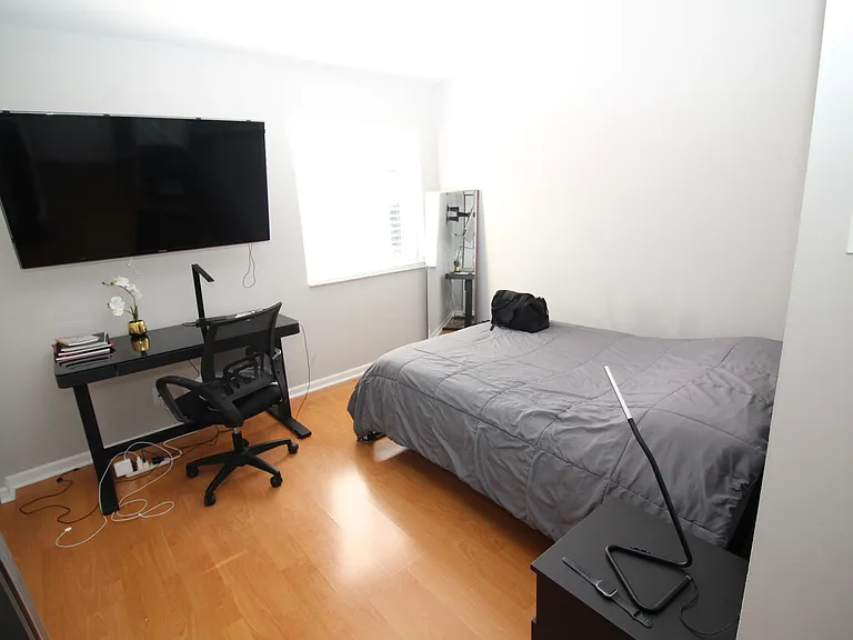 1396 Banyan Way — Photo 14