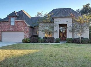 234 Red Fox Run Blvd, Madisonville, LA 70447