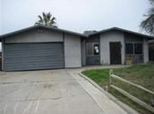 917 Sanford Dr, Bakersfield, CA 93308