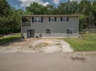 109 Elkhorn Ln, Noel, MO 64854