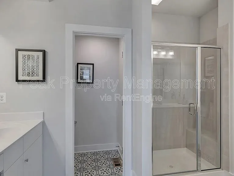 4644 Wistar Creek Dr #B — Photo 14