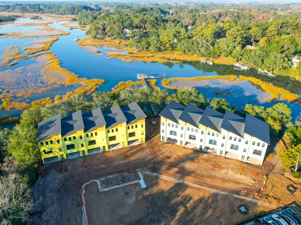 814 Curved Creek Ct #3, Charleston, SC 29412