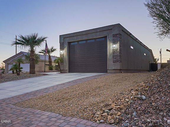 4th image of 4125 Peruvian Dr