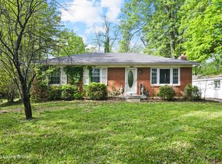 2700 Maxey Ln, Louisville, KY 40245