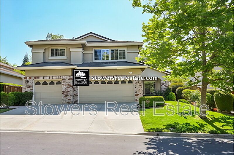 1st image of 441 Coventry Pl