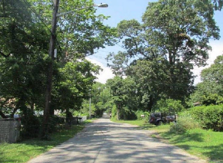 2nd image of 33 Overlook Dr