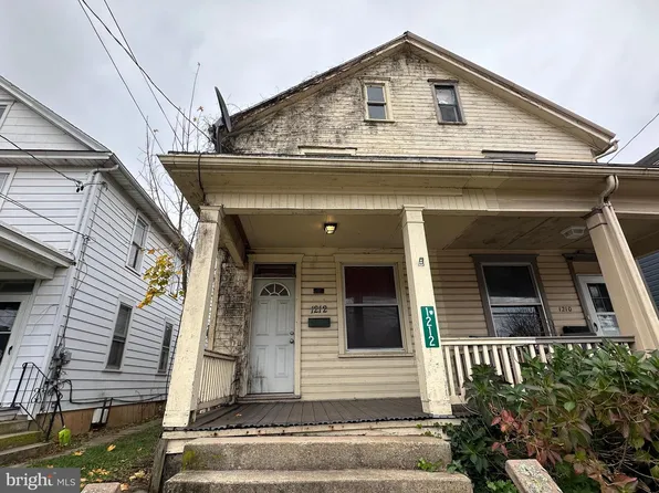 1212 Scotland Ave, Chambersburg, PA 17201