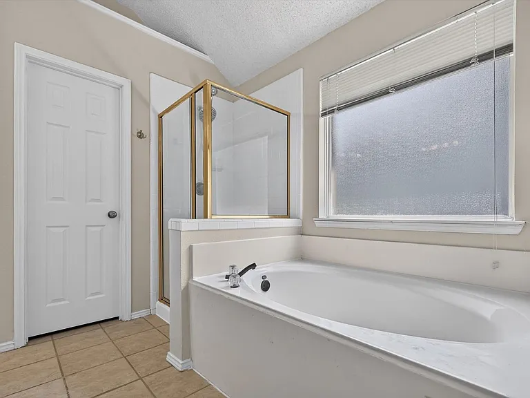 3960 Bexhill Dr — Photo 19