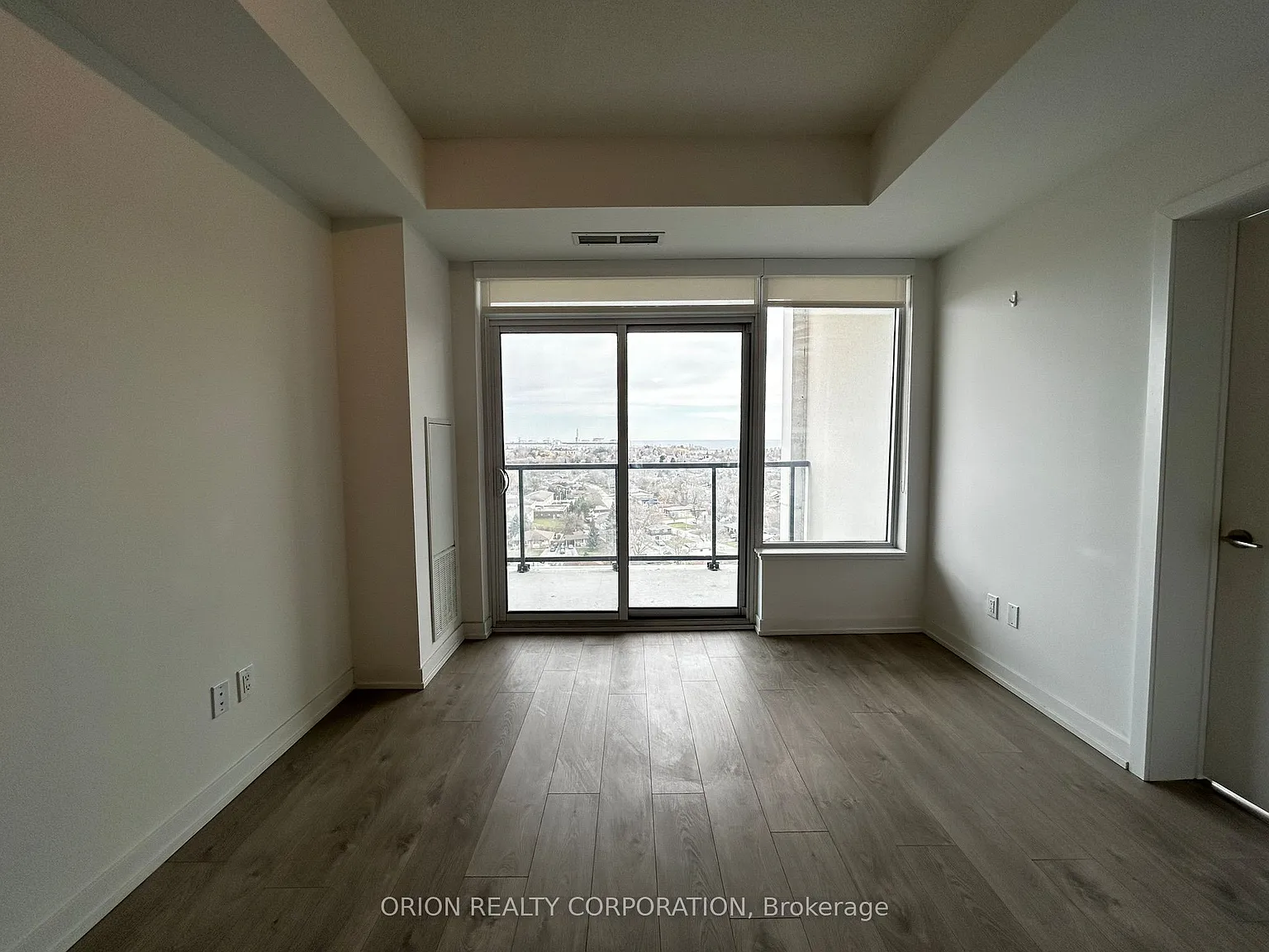 3 bed, $2,750 — Photo 4