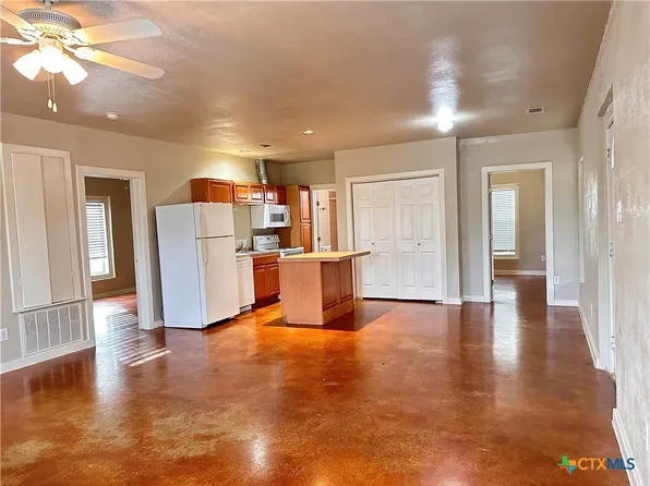 3340 Dacy Ln #12, Kyle, TX 78640