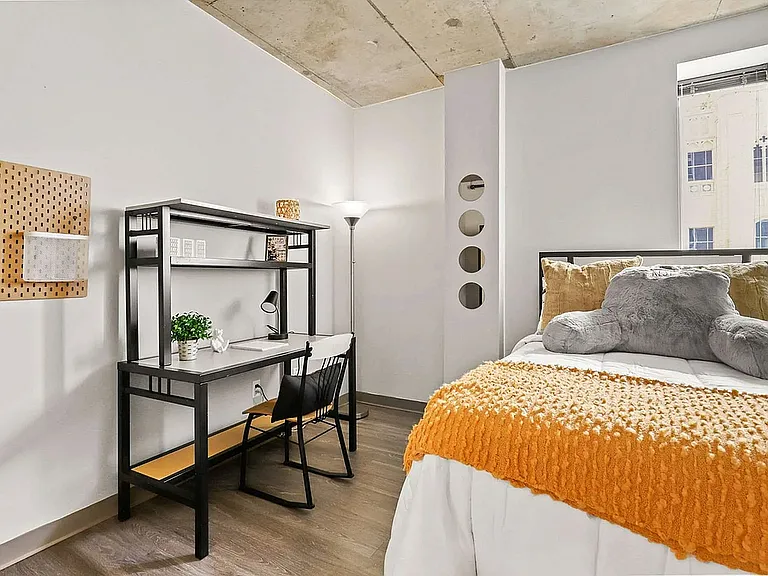 Auraria Lofts — Photo 64