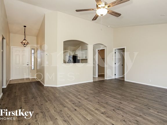 5th image of 6396 N 81st Dr