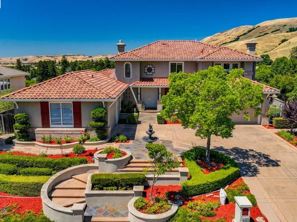 47592 Avalon Heights Ter, Fremont, CA 94539