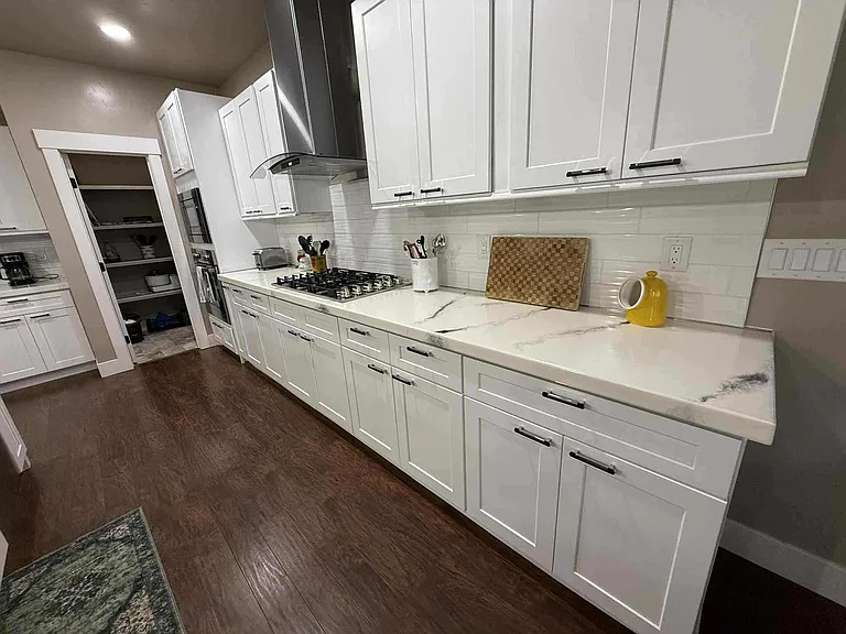 1113 W Blaine Ave #2 — Photo 5