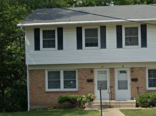 1648 Hilltop Pl UNIT 3, Freeport, IL 61032
