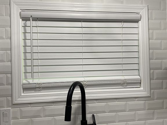 4th image of 3864 Cravath Dr