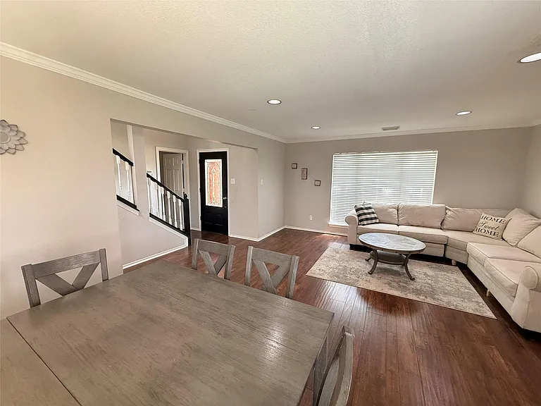 4209 Mulberry Dr — Photo 6