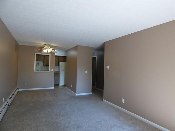 4th image of 4905 Chalet Dr Unit 112