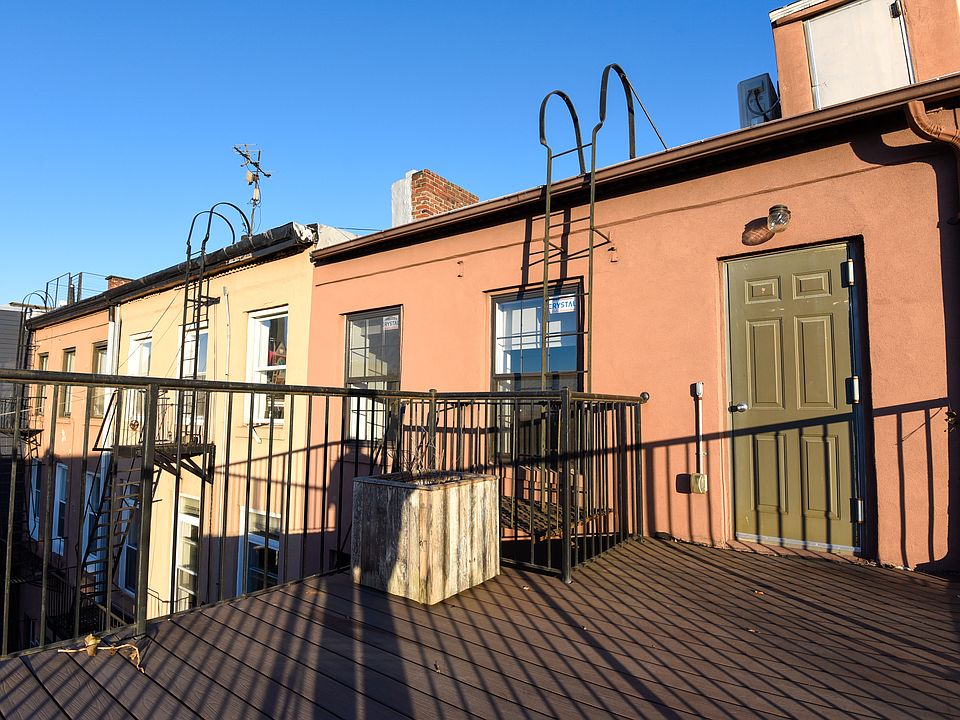 1st image of 606 Henry St #4A