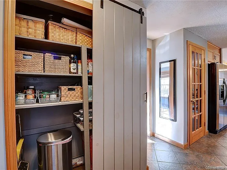 18 Rockwell Ct — Photo 21