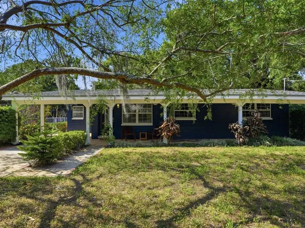 1708 Pond Lake Dr, Tampa, FL 33612