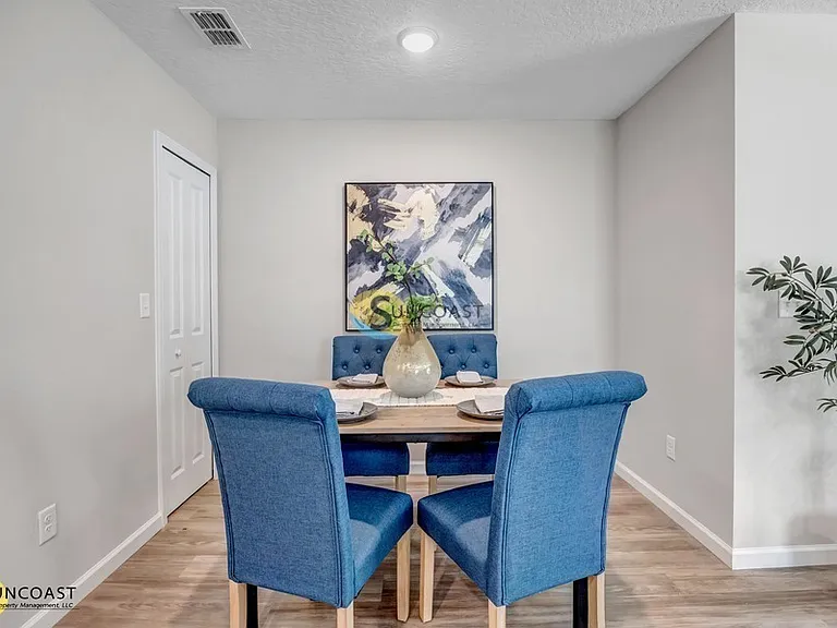6421 Breezy Oaks Way #101 — Photo 9