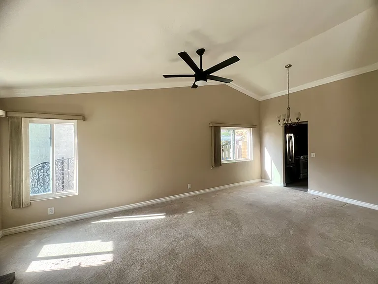 23433 Quail Summit Dr — Photo 2