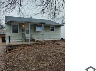 433 Shepley Dr, Saint Louis, MO 63137