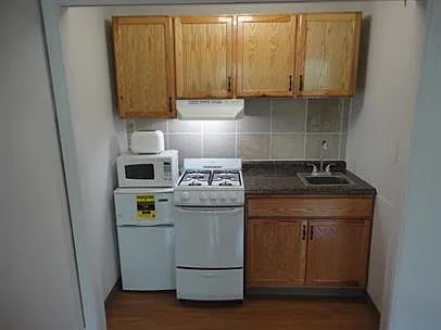 612 Madison Avenue — Photo 2