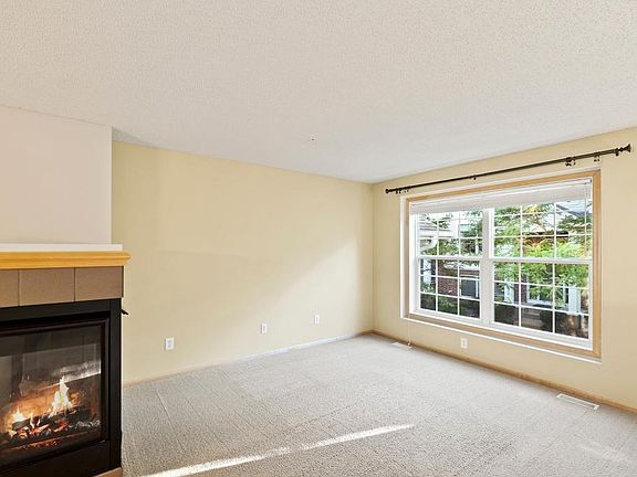 3rd image of 899 Ledgestone Dr