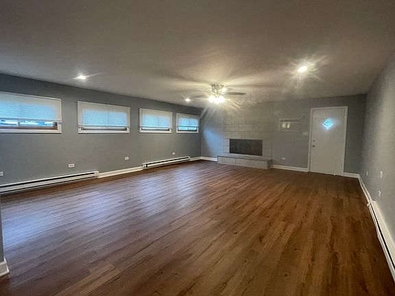 5th image of 4828 W 91st Pl