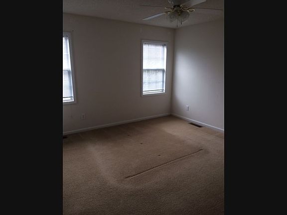5th image of 3987 Sterling Pointe Dr Unit Lll2