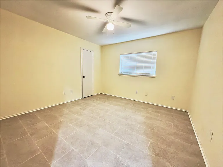2607 Olympus Dr — Photo 10