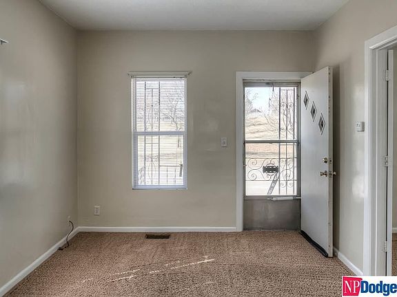 2nd image of 5025 S 42nd St