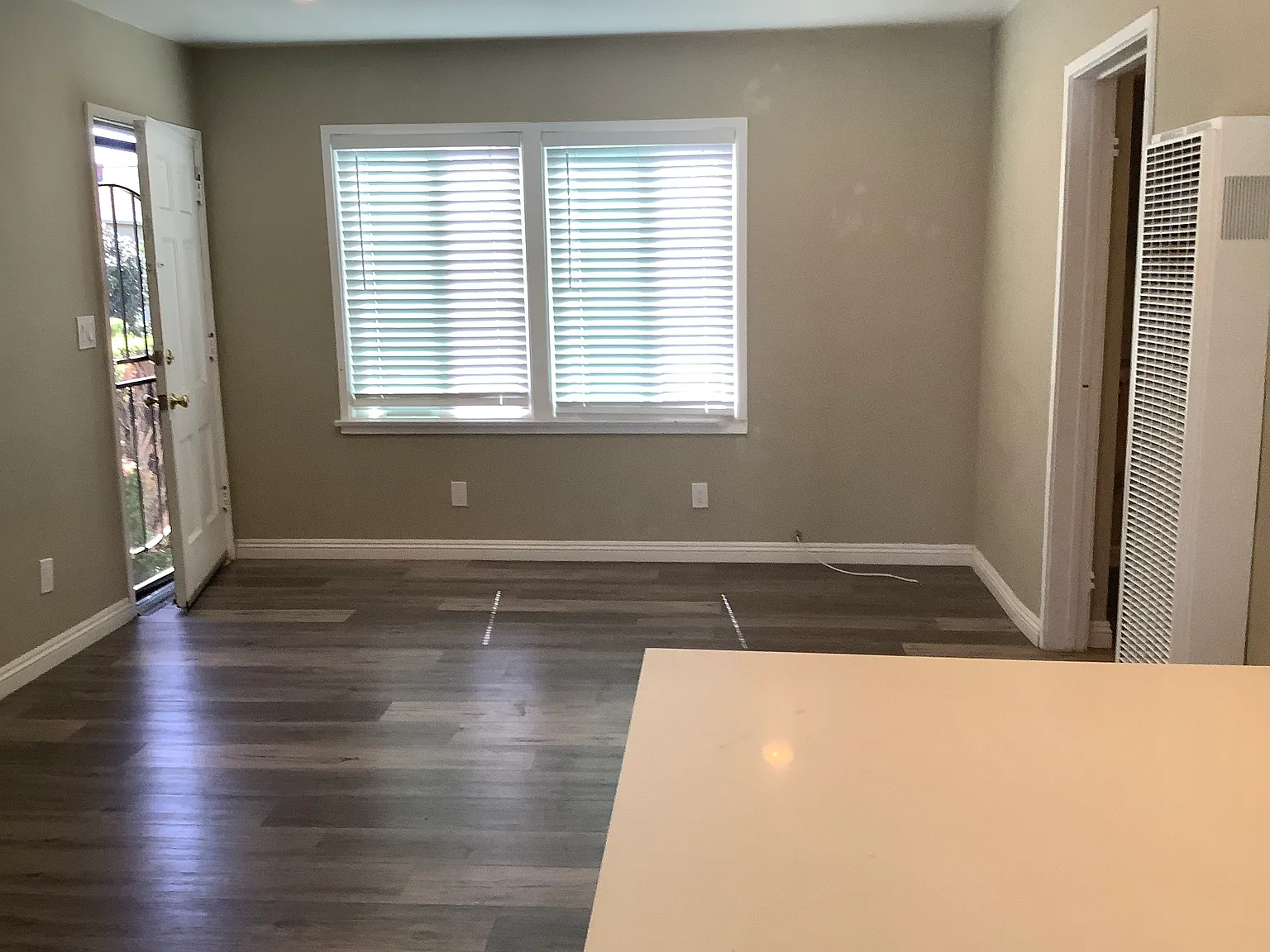 1 bed, 590 sqft, $2,085 — Photo 3