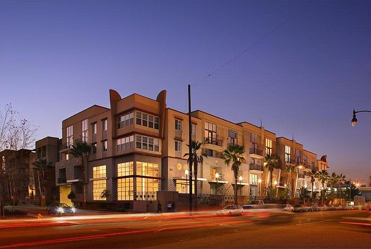 1st image of 360 W Vernon Ave
